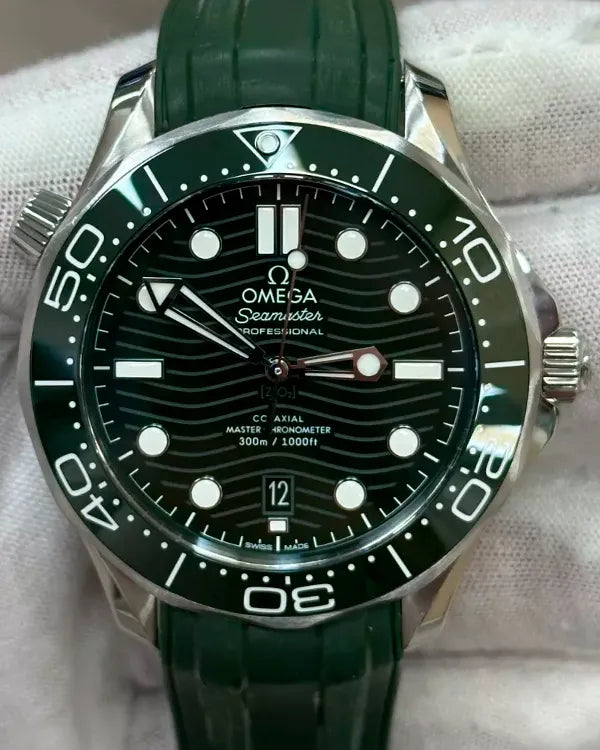 2023 Omega Seamaster Diver 300M "Seaweed" 42MM Green Dial Rubber Strap (210.30.42.20.10.001)