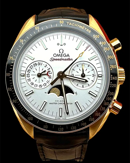 2023 Omega Speedmaster Moonphase 44.25MM Silver Dial Leather Strap (304.63.44.52.02.001)