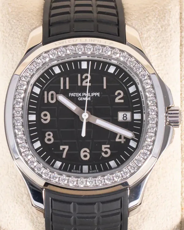 2021 Patek Philippe Aquanaut 38.8MM Quartz Black Dial Rubber Strap (5267/200A-001)