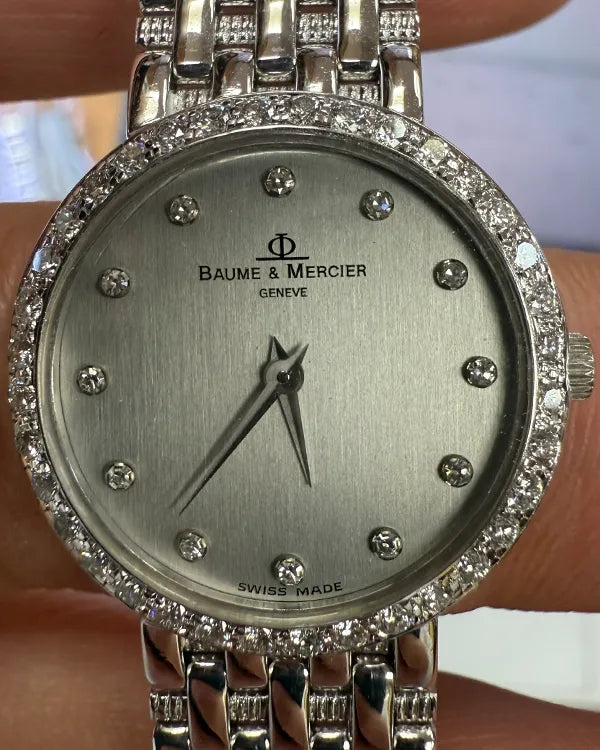 Baume & Mercier Classima 25.5MM Quartz Silver Dial White Gold Bracelet (MV045087)