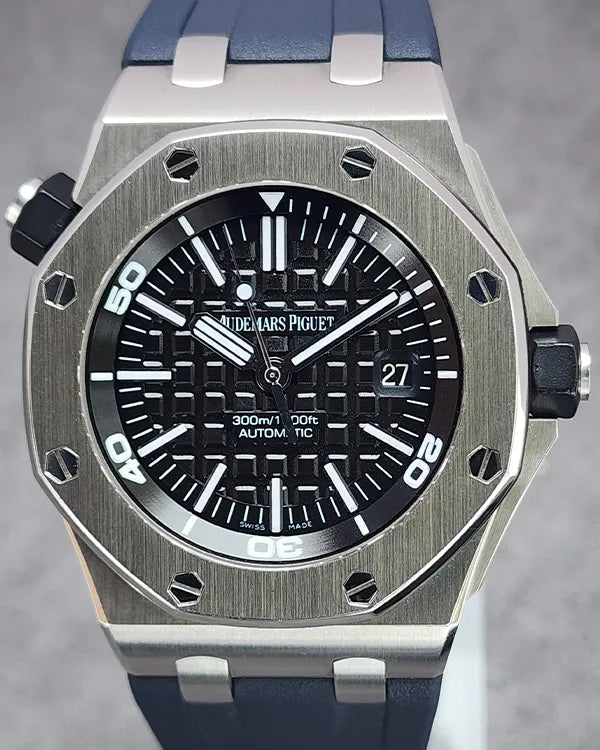 Audemars Piguet Royal Oak Offshore Diver 42MM Black Dial Rubber Strap (15703ST.OO.A002CA.01)