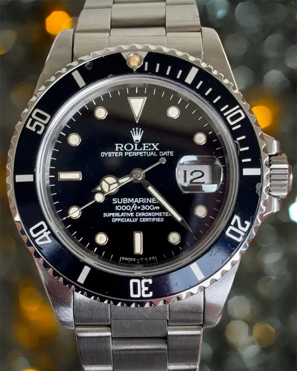 1995 (W Serial) Rolex Submariner Date 40MM Black Dial Oyster Bracelet (16610LN)
