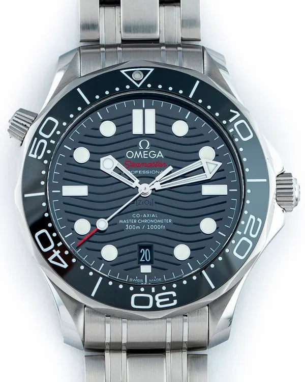 2018 Omega Seamaster Diver 300M 42MM Black Dial Steel Bracelet (210.30.42.20.01.001)