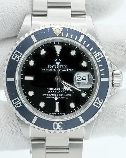 Rolex Submariner Date 40MM Black Dial Oyster Bracelet (16610)
