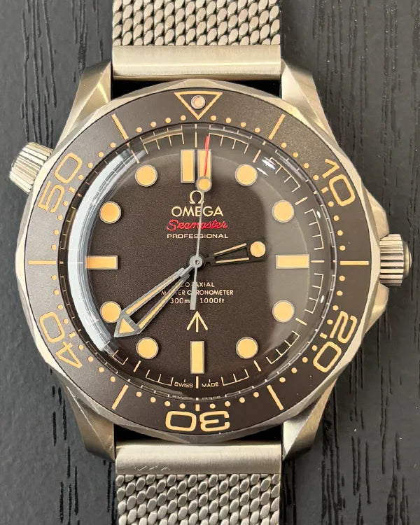 Omega Seamaster Diver 300M "007" S.E. 42MM Brown Dial Titanium Bracelet (210.90.42.20.01.001)