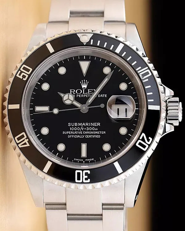 Rolex Submariner Date 40MM Black Dial Oyster Bracelet (16610)