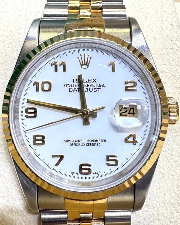 Rolex Datejust 36MM White Dial Two-Tone Jubilee Bracelet (116233)