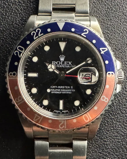 2002 (Y Serial) Rolex GMT-Master II "Pepsi" 40MM Black Dial Oyster Bracelet (16710)