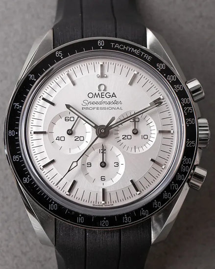 Omega Speedmaster Professional Moonwatch 42MM Silver Dial Rubber Strap (310.63.42.50.02.001)
