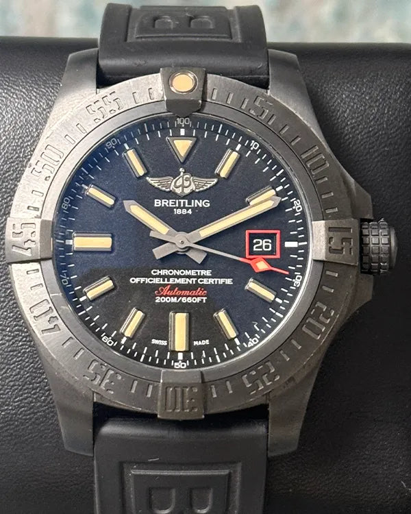 Breitling Avenger (V1731110/BD74)