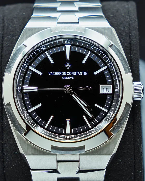 2023 Vacheron Constantin Overseas 41MM Black Dial Steel Bracelet (4500V/110A-B483)