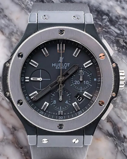 Hublot Big Bang Ice Bang 44MM Black Dial Rubber Strap (301.CK.1140.RX)