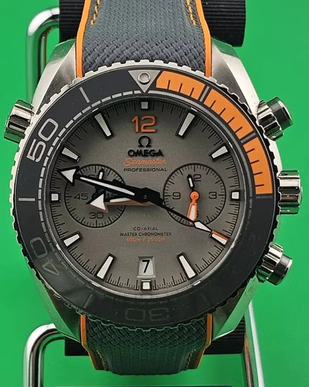 2018 Omega Seamaster Planet Ocean 600M 45.5MM Grey Dial Rubber Strap (215.92.46.51.99.001)