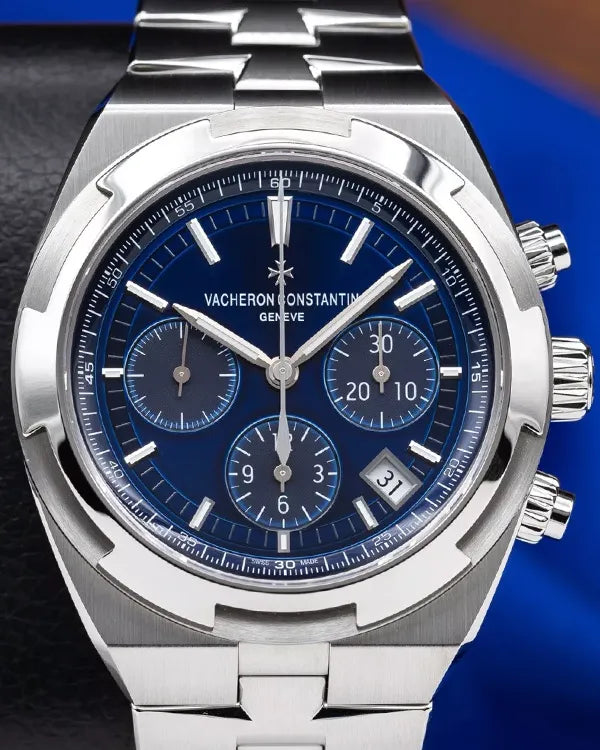 2020 Vacheron Constantin Overseas Chronograph 42.5MM Blue Dial Steel Bracelet (5500V/110A-B148)