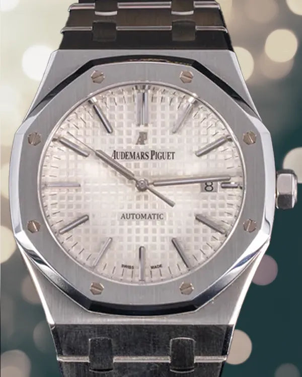 2017 Audemars Piguet Royal Oak 41MM Silver Dial Steel Bracelet (15400ST.OO.1220ST.02)