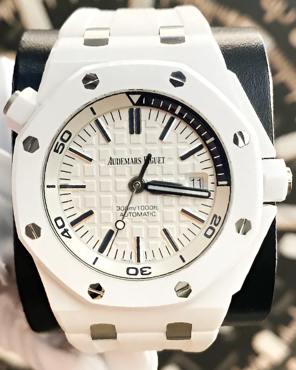 2015 Audemars Piguet Royal Oak Offshore Diver 42MM White Dial Rubber Strap (15707CB.OO.A010CA.01)