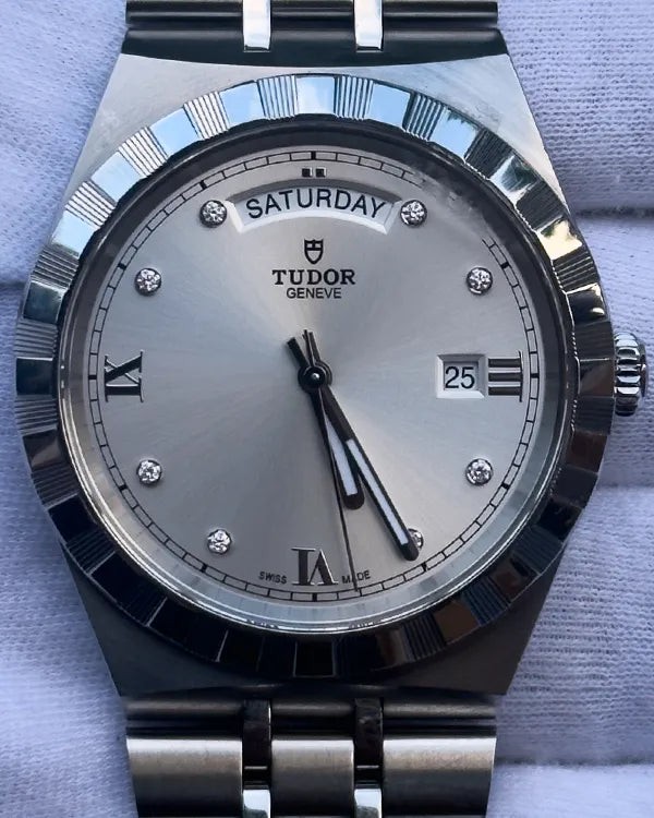 (Diego working) Tudor Royal (28600)