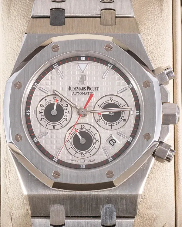 Audemars Piguet Royal Oak (26300ST.OO.1110ST.06)
