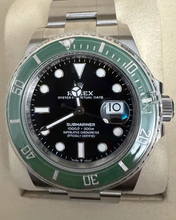 Rolex Submariner (126610LV)