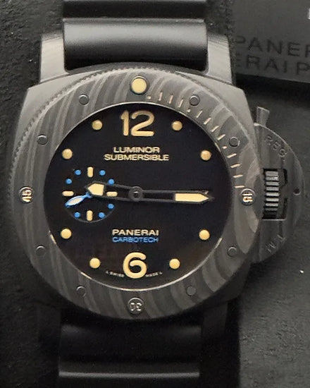 2018 Panerai Submersible 1950 3 Days 47MM Black Dial Rubber Strap (PAM00616)