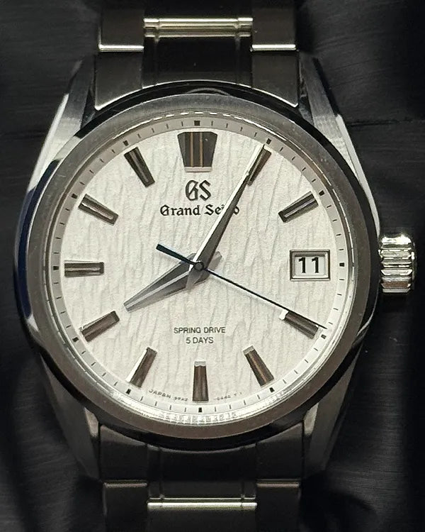 2023 Grand Seiko Evolution 9 Collection "Shirakaba" 40MM White Dial Steel Bracelet (SLGA009G)