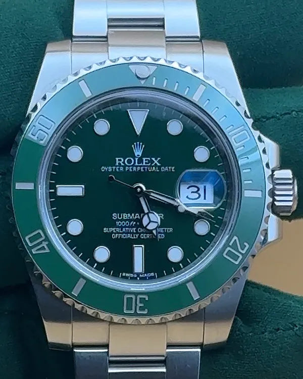 2015 Rolex Submariner Date "Hulk" 40MM Green Dial Oyster Bracelet (116610LV)