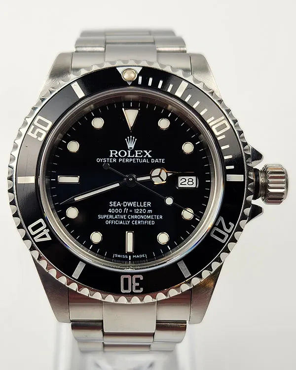 Rolex Sea-Dweller 4000 40MM Black Dial Oyster Bracelet (16600)