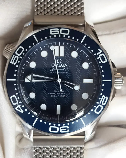 2024 Omega Seamaster Diver 300M "James Bond 60th Anniversary" 42MM Blue Dial Steel Bracelet (210.30.42.20.03.002)