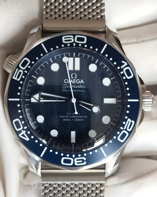 2024 Omega Seamaster Diver 300M "James Bond 60th Anniversary" 42MM Blue Dial Steel Bracelet (210.30.42.20.03.002)