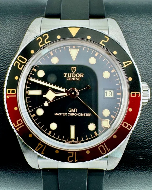 No Reserve - 2025 Tudor Black Bay GMT "Coke" 39MM Black Dial Rubber Strap (7939G1A0NRU)
