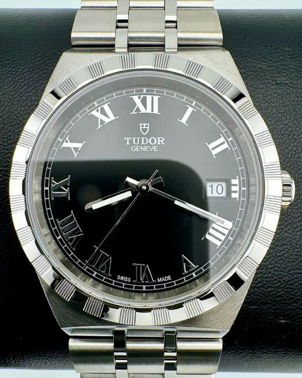 No Reserve - 2025 Tudor Royal 38MM Black Dial Steel Bracelet (28500)