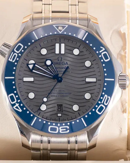 2019 Omega Seamaster Diver 300M 42MM Grey Dial Steel Bracelet (210.30.42.20.06.001)
