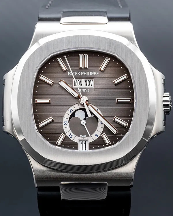 2024 Patek Philippe Nautilus 40.5MM Ombre Black Dial OEM Leather Strap (5726A-001)