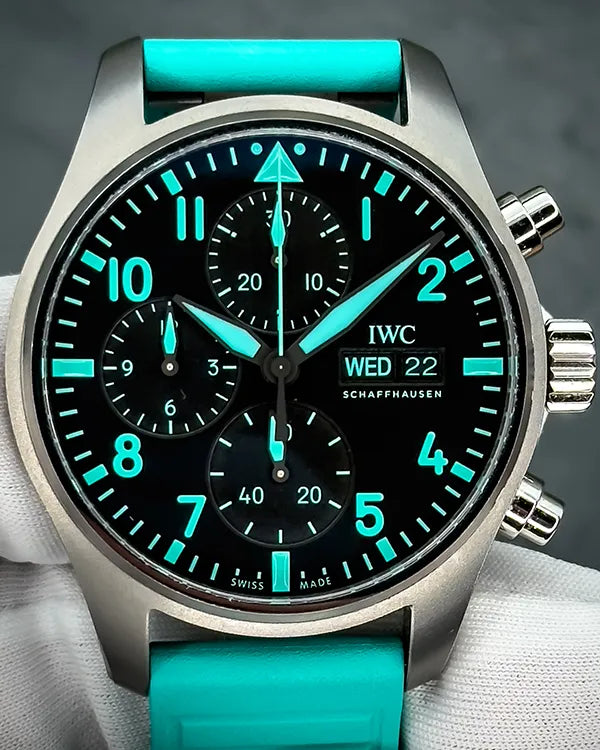 2023 IWC Schaffhausen Pilot Chronograph "Mercedes AMG Petronas F1" 41MM Black Dial Rubber Strap (IW388108)