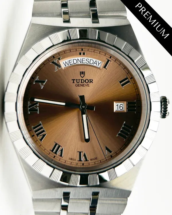 No Reserve - 2025 Tudor Royal 41MM Salmon Dial Steel Bracelet (28600)
