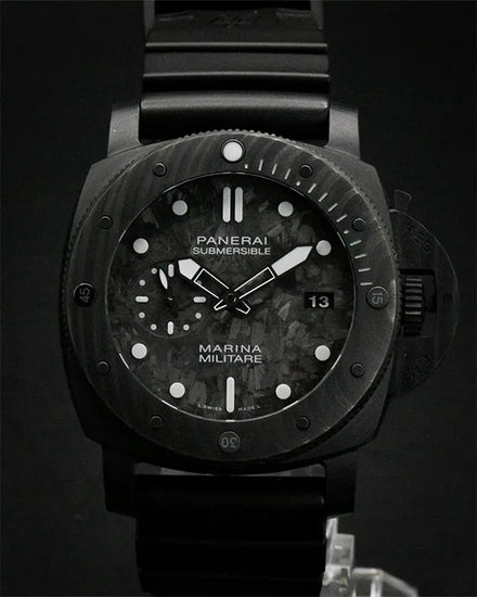 2020 Panerai Submersible 47MM Carbon Fiber Dial Rubber Strap (PAM00979)