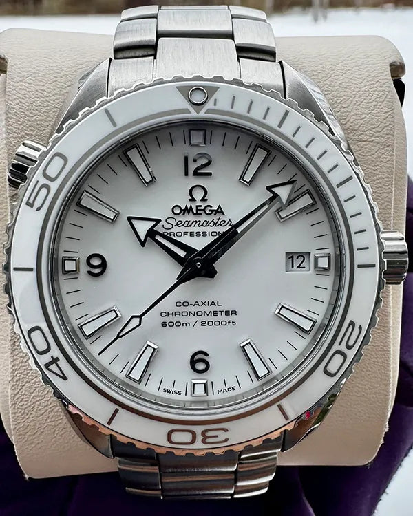 Omega Seamaster Planet Ocean 600M 42MM White Dial Steel Bracelet (232.30.42.21.04.001)