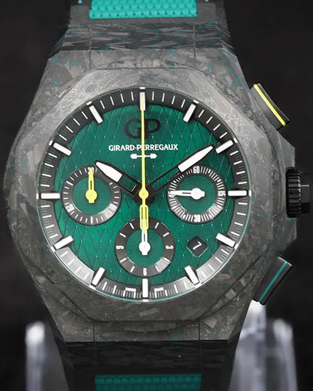 2022 Girard Perregaux Laureato Absolute Aston Martin F1 Limited Edition 44mm Green Dial Rubber Strap (81060-41-3071-1CX)