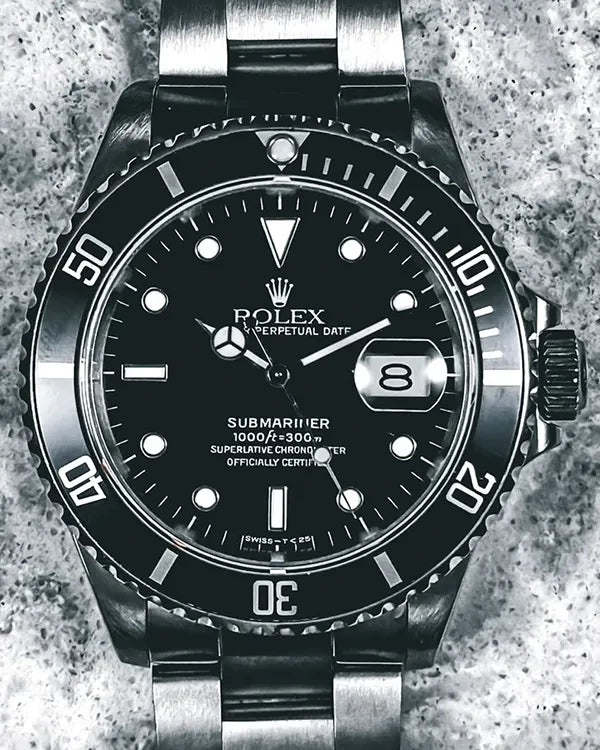Rolex Submariner Date 40MM Black Dial Oyster Bracelet (16610)