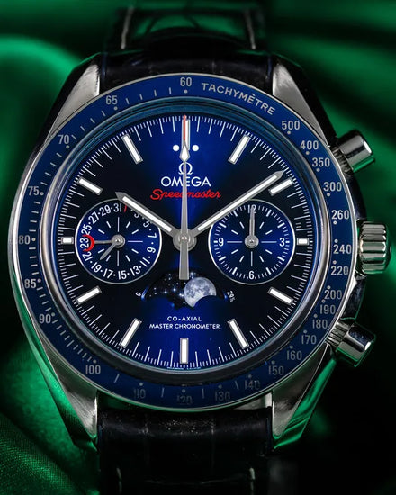 2019 Omega Speedmaster Moonphase 44.25MM Blue Dial Leather Strap (304.33.44.52.03.001)