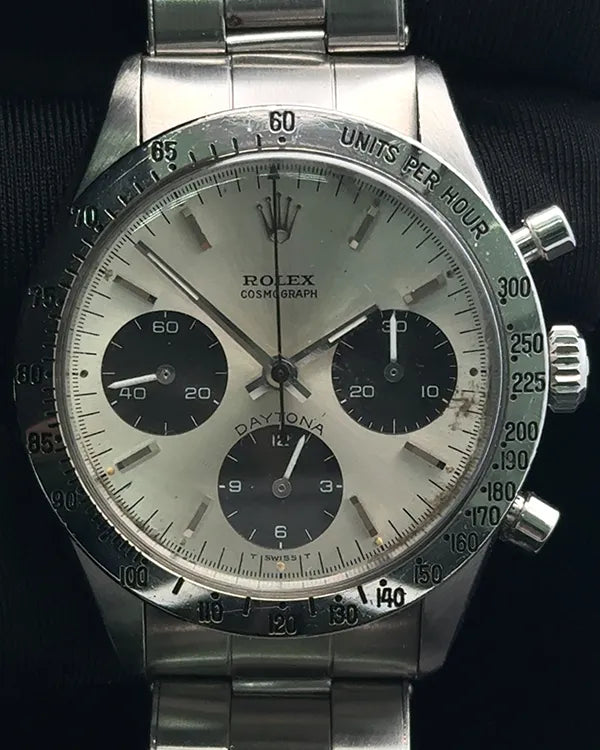 1967 (1.6 Mil. Serial) Rolex Cosmograph Daytona 37MM Silver Dial Oyster Bracelet (6239)