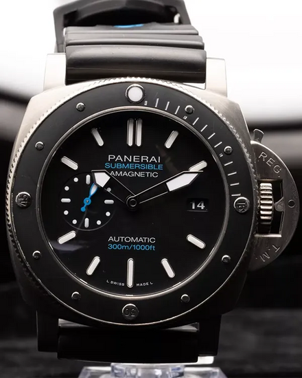Panerai Submersible 1950 3 Days 47MM Black Dial OEM Rubber Strap (PAM01389)