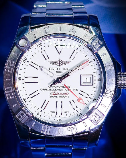 2015 Breitling Avenger II GMT 43MM White Dial Steel Bracelet (A3239011/G778)