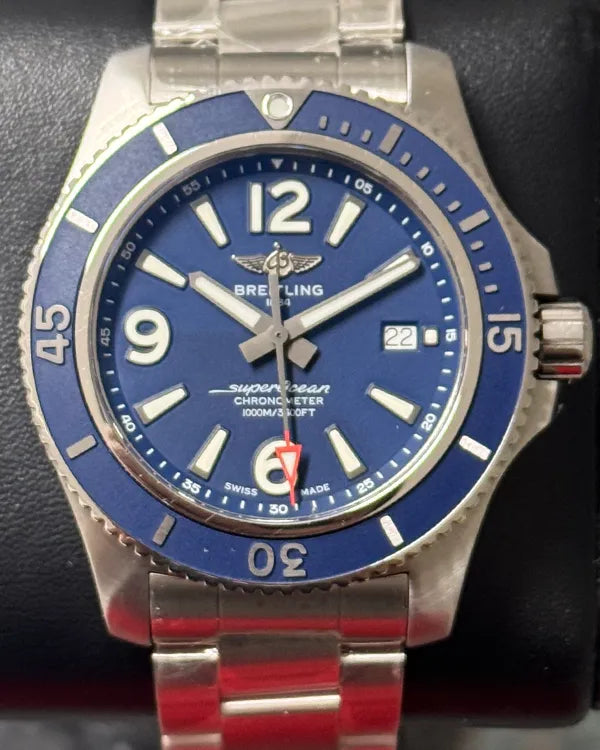 Breitling Superocean (A17367)
