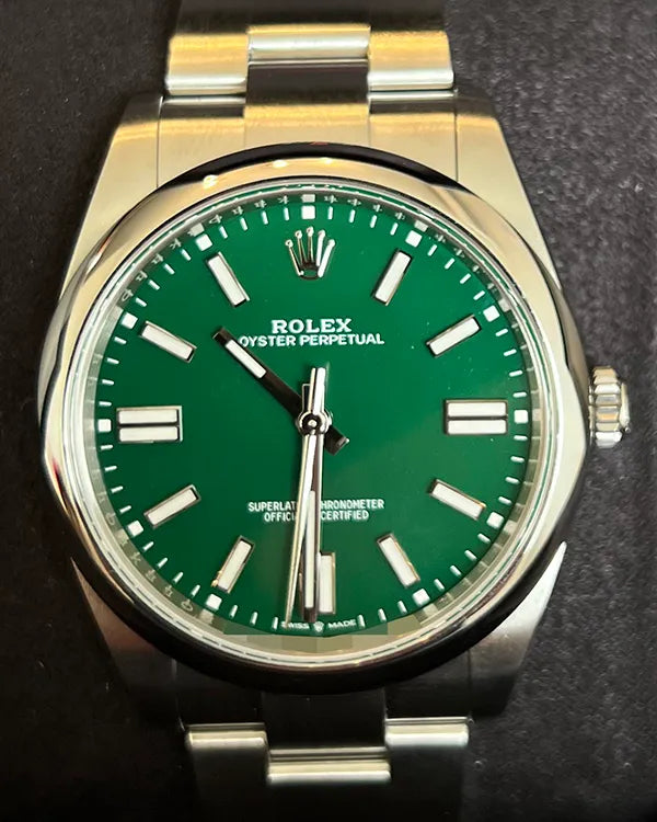 2025 Rolex Oyster Perpetual 41MM Green Dial Oyster Bracelet (124300)