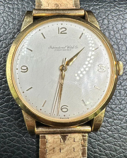 IWC Schaffhausen Vintage 35MM White Dial Yellow Gold/Rose Gold Bracelet (Cal.89)