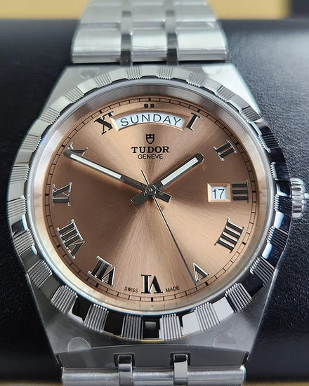 No Reserve - 2025 Tudor Royal 41MM Salmon Dial Steel Bracelet (28600)