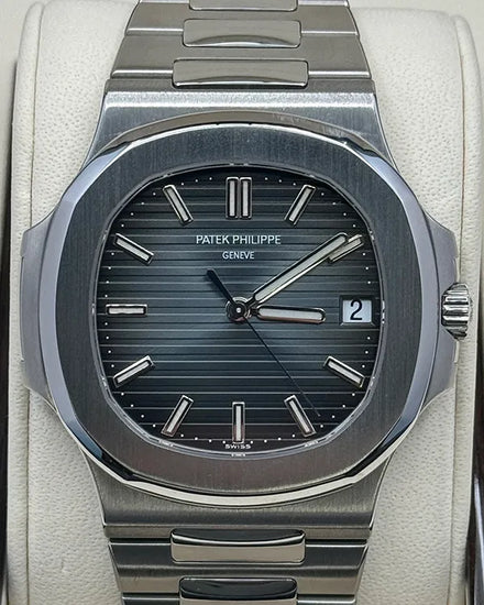 2017 Patek Philippe Nautilus 40MM Blue Dial Steel Bracelet (5711/1A-010)