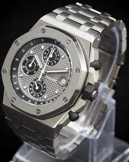 2022 Audemars Piguet Royal Oak Offshore 42MM Grey Dial Titanium Bracelet (26238TI.OO.2000TI.01)