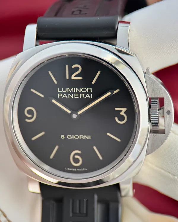 2023 Panerai Luminor 8 Giorni 44MM Black Dial Rubber Strap (PAM00914)